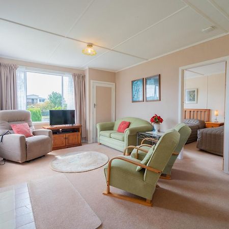 Rustlein Cottage - Te Anau Holiday Home Eksteriør billede